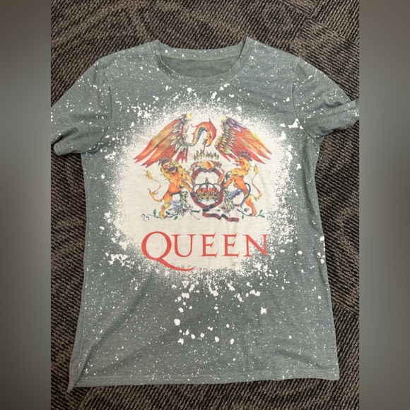 None Tops - Queen faux acid washed tshirt
